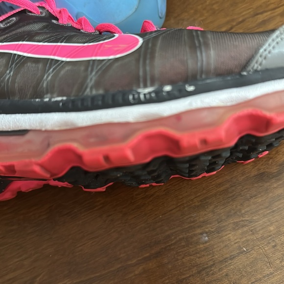 Nike Air Max, pink with gray,woman’s size 8.5, YOU NEED TO BUY INSOLES - Picture 7 of 10